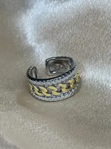 Bella two tone ring