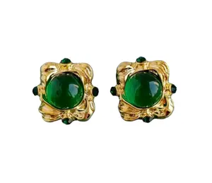 Esmeralda Earring