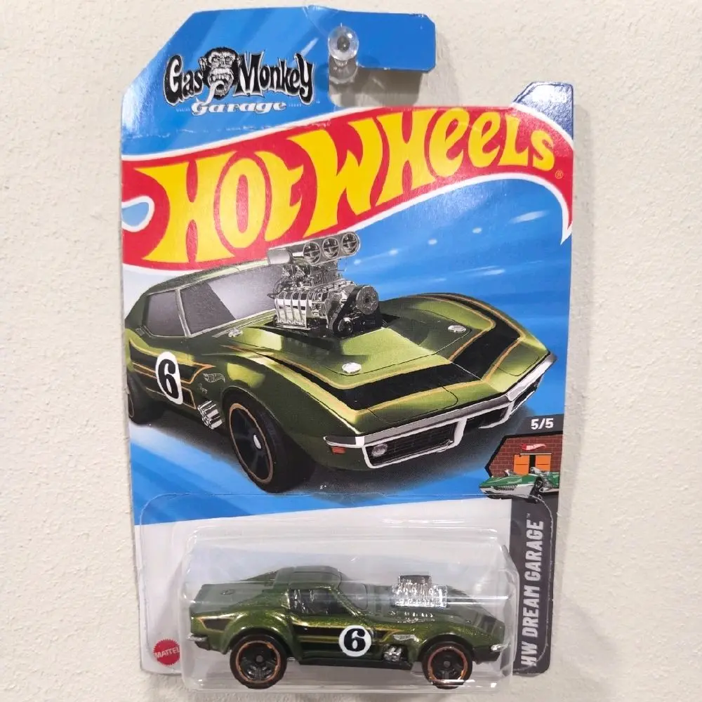 Hot Wheels '68 Corvette Gas Monkey Garage
