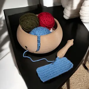 Turned Wood Style Yarn Holder - 3D Printed Yarn Bowl Organizer for Knitting & Crochet, Perfect Gift for Craft Enthusiasts