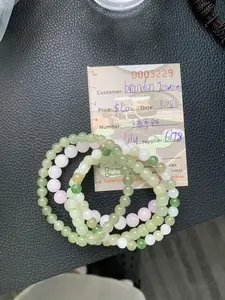 Accessories suitable for both men and women—versatile and stylish!