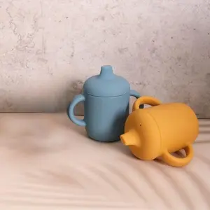 Personalized Duckbill Baby Water Cup, Large Double Handles for Easy Grip and Less Likely to Drop, Safe and Healthy Silicone Material