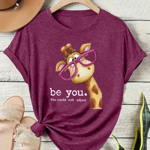 Women's Cartoon Giraffe Print T-Shirt, Womenswear Soft Elastic Fabric Round Neck Short Sleeve Fitted Fit Top, Casual Summer Spring Tee, Vacation Wear, Comfortable Shirt, Casual T Shirts