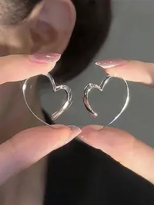 Elegant Heart-Shaped Metal Earrings, Copper Earrings, Hoop Earrings, Charming Jewelry, Unique Fashion Design for Valentine's Day, Perfect Gift for Mom on Mother's Day