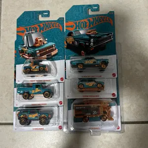 56th Anniversary Collectible  Hot Wheels   Set With Chase Figure