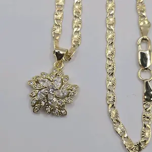 FLOWER Beautiful Style Necklace Gold-Plated Clear Stones 18 Inches with Elegant Design