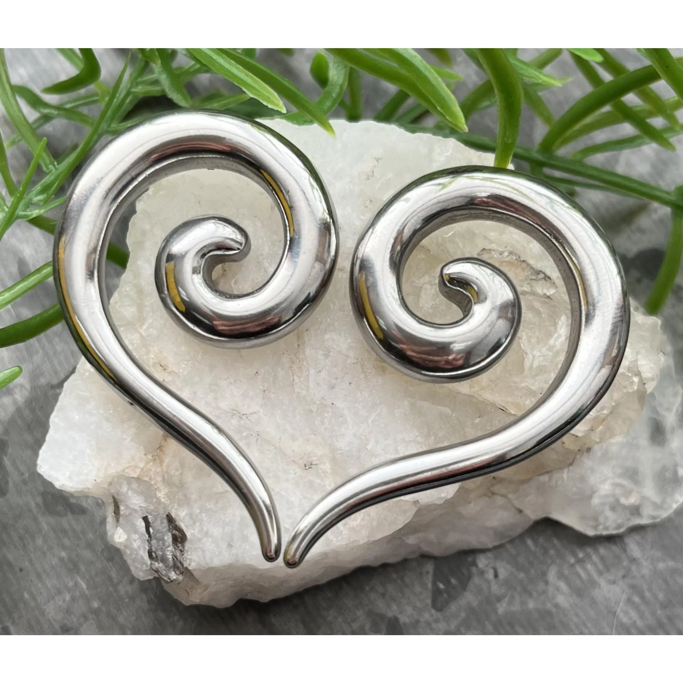 PAIR of Beautiful Surgical Steel Spiral Hanging Tapers Expanders