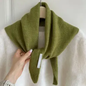 British Korean-Style Niche Triangular Wool Knit Scarf for Women — Versatile, Warm, Multifunctional