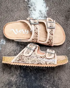 Berry Sandal in Light Tan by Very G