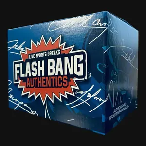 PYD Flash Bang Flex + 2 Collectible Sports Trading Cards