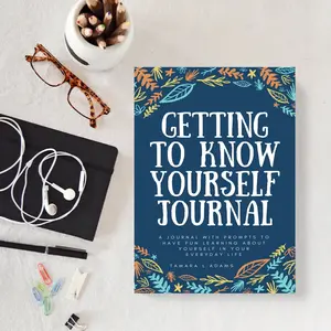 Getting to Know Yourself Journal: A journal with 100 prompts for self exploration. Therapy Workbook, Guided Self Care Book, Self Reflection