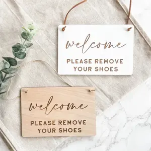 Wooden Please Remove Shoes Sign, Stylish Non-Shoe Door Hanging Plaque for Home and Outdoor Use, Perfect Entrance Wall Decor, Home Decoration, Living Room Decor
