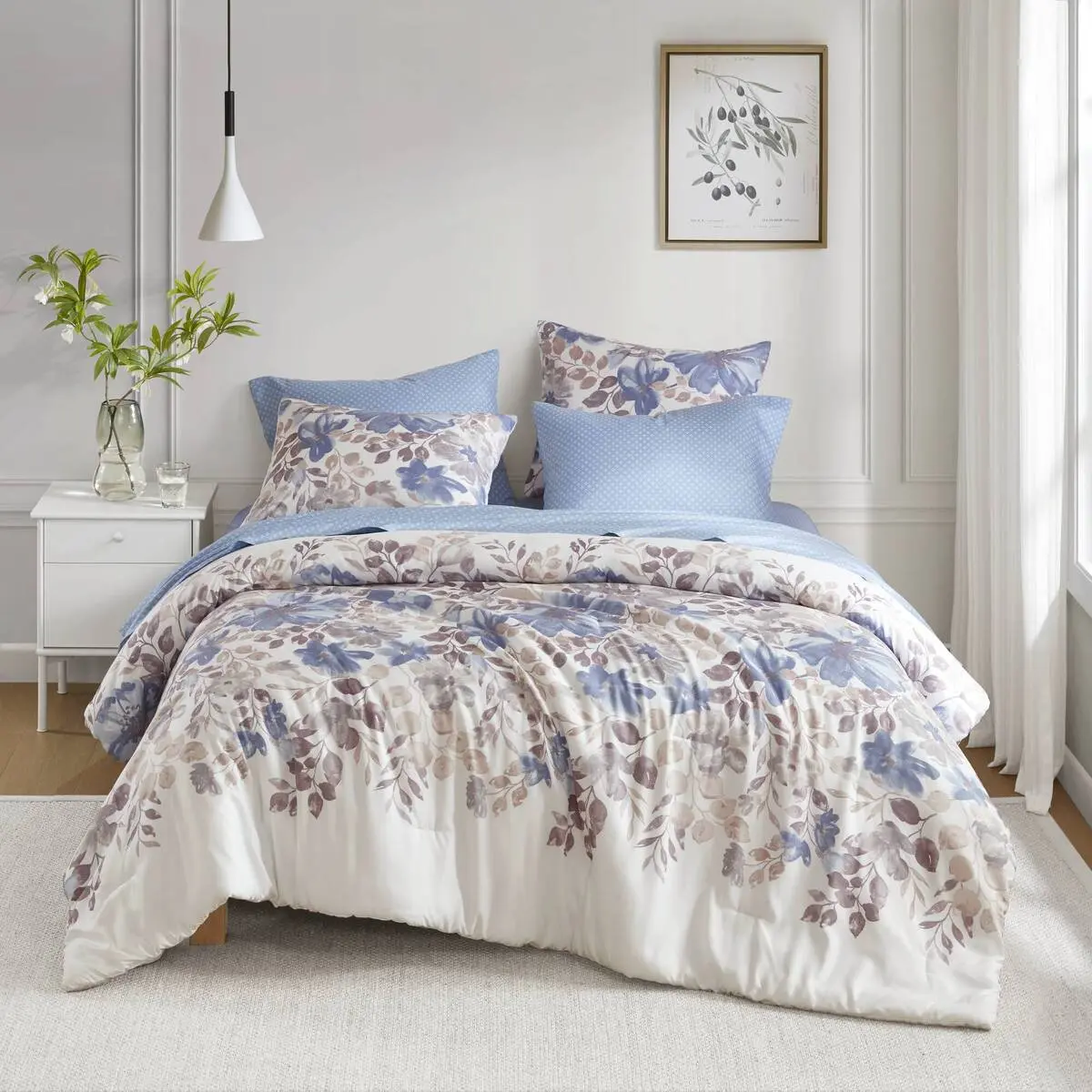 Floral Comforter Set with Bed Sheets Blue Queen Size Bedding Set Soft Brushed Polyester Watercolor Print All Season Hypoallergenic Bed in a Bag with Comforter, Shams, Flat Sheet, Fitted Sheet, Pillowcases for Bedroom Guest Room