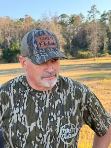 Workday Essentials Bundle – Shirt + Hat