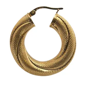 Argollas torcidas satinadas de oro 14K – Grosor 6 mm