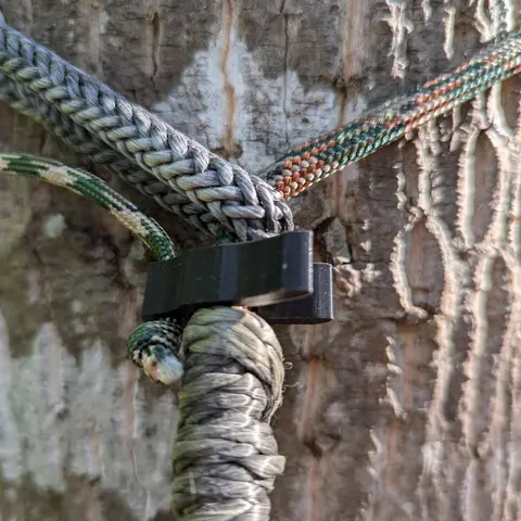 Tether Rope Clip for Saddle Hunting