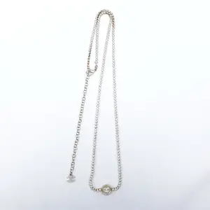 Pre-owned Chanel Gold Metal Necklace T10381250