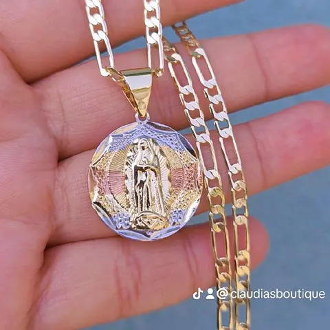 virgen de Guadalupe Hermosa tres tonos pendant gold plated