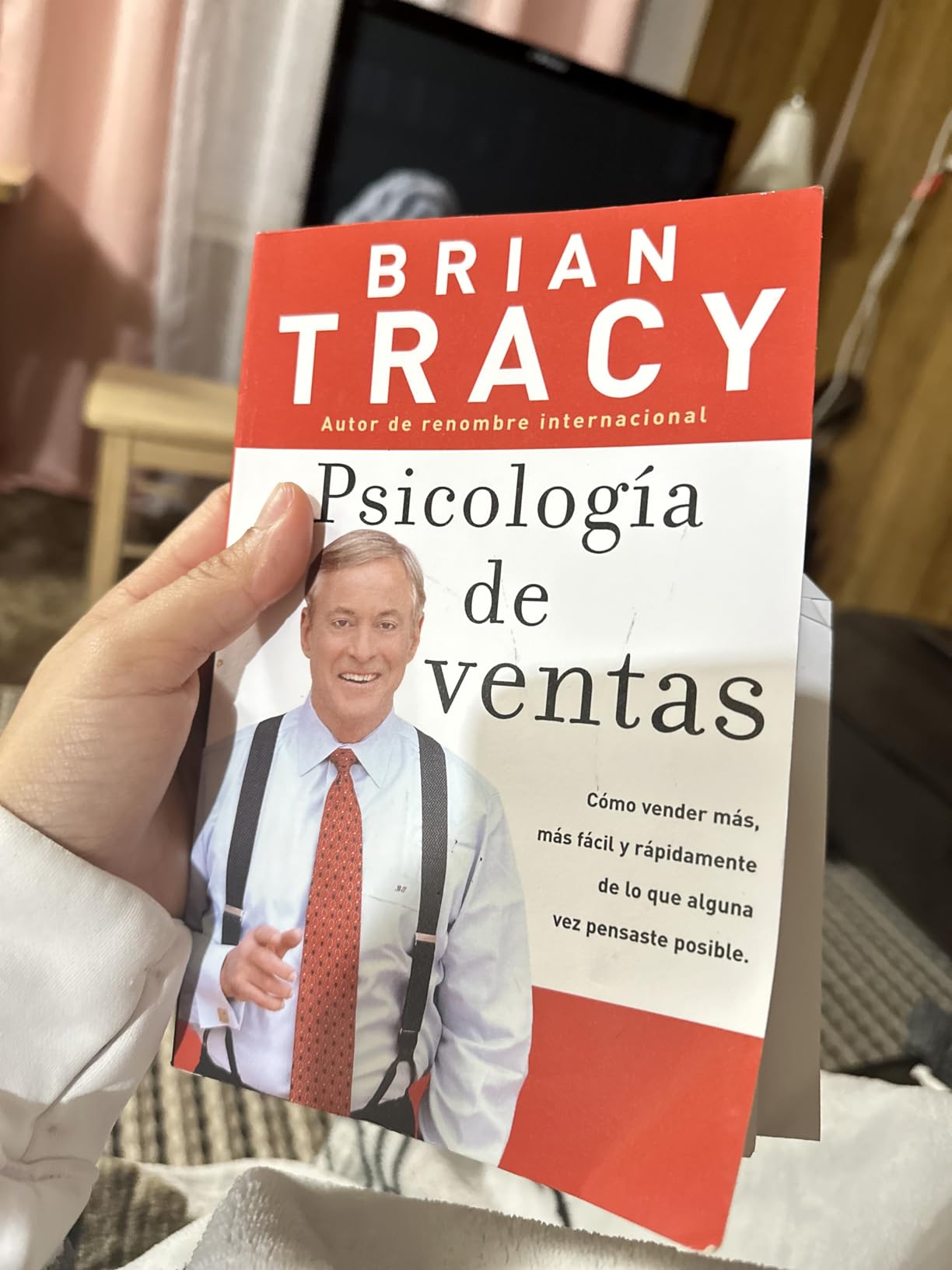 Psicología de ventas: Cómo vender más, más fácil y rápidamente de lo que alguna vez pensaste que fuese posible (Spanish Edition)