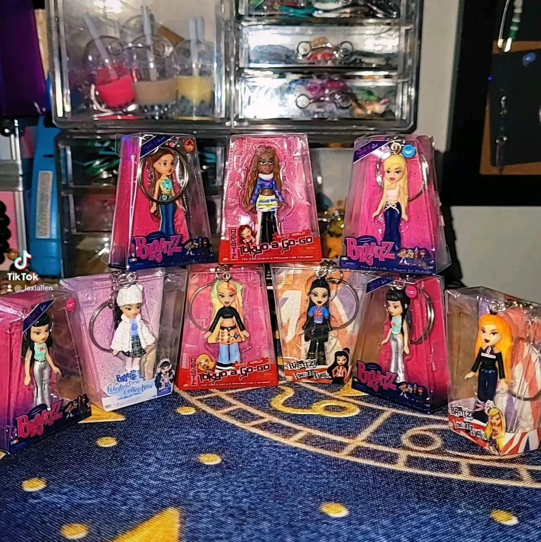 Bratz Mini Baddie Keychain Bundlez - Perfect for your Keys