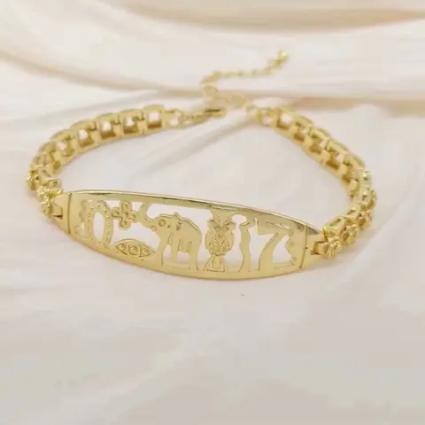 7 Powers Bracelet - Animal and Environmental Protection Jewelry Lucky Bracelet with Gold Finish and Decorative Elements Unique Stylish