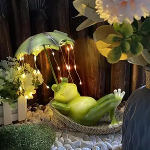 Frogs Garden Outdoor Decor Statue - Solar Frog Umbrella Pond Statues LED Waterproof, Resin Cute Animal Sculpture Lights, Ideal Ornament for Yard Lawn Patio, Women/Gardening Decoration Gifts