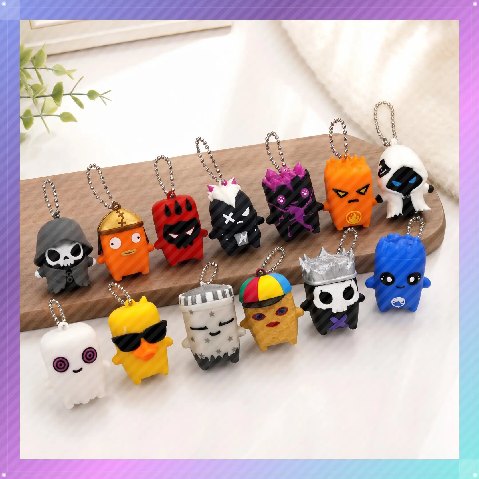 Gaming Sprites Keychain Decor for Gamers! Battle Royale Fans Key Rings