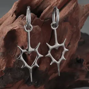 2pcs Punk Rock Hollow Thorns Love Heart Pendant Hoop Earrings for Women Men, Lover Fashion Cool Rivets Spike Earings Jewelry
