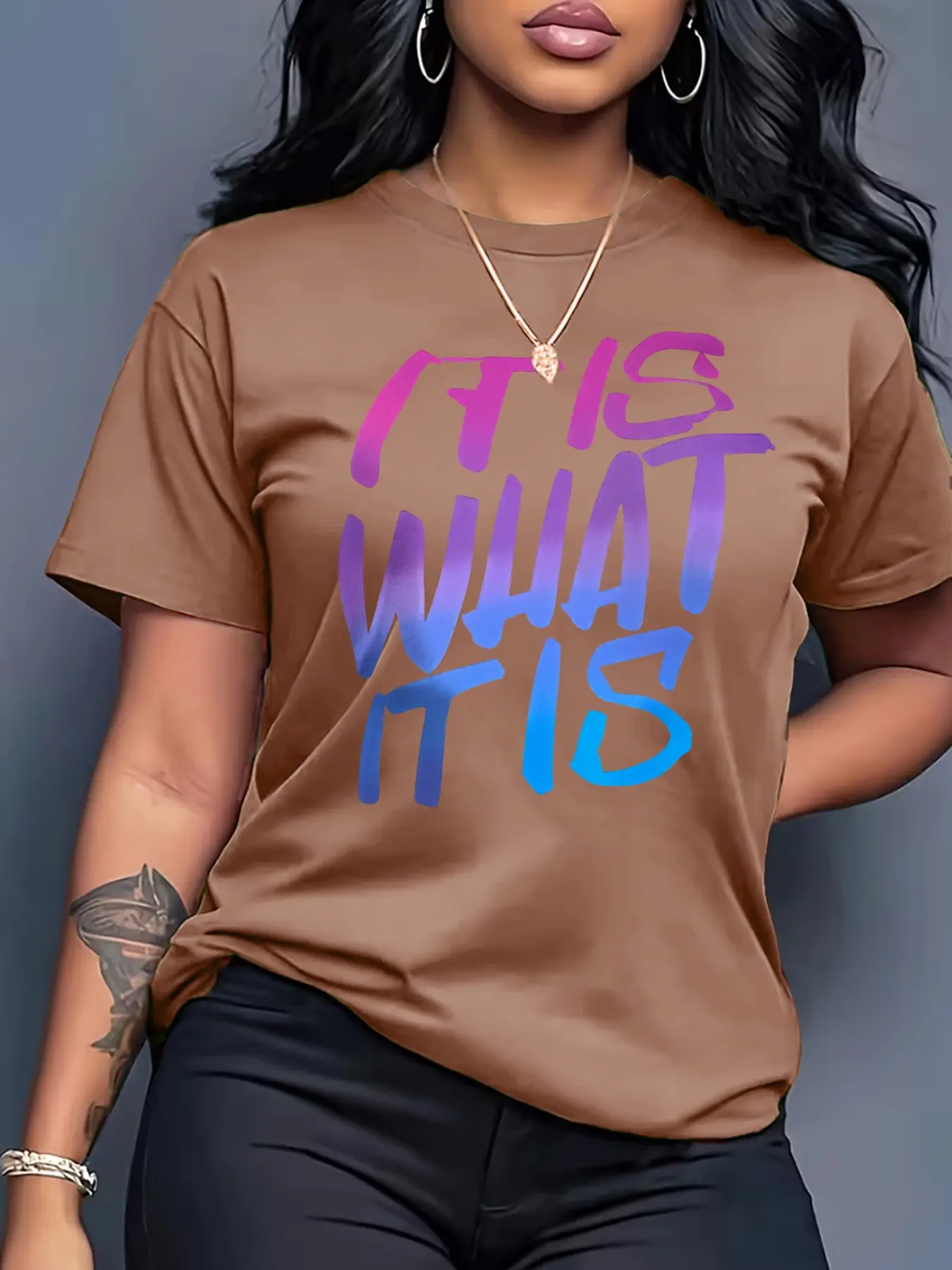 "It Is What It Is" Gradient Lettering Women's Casual Short Sleeve Crew Neck Cotton T-Shirt – Bestselling Minimalist Graphic Print, Heather Gray, Machine Washable Spring & Summer Top, Soft Skin-Friendly Fabric, Daily Versatile, Fashion Design