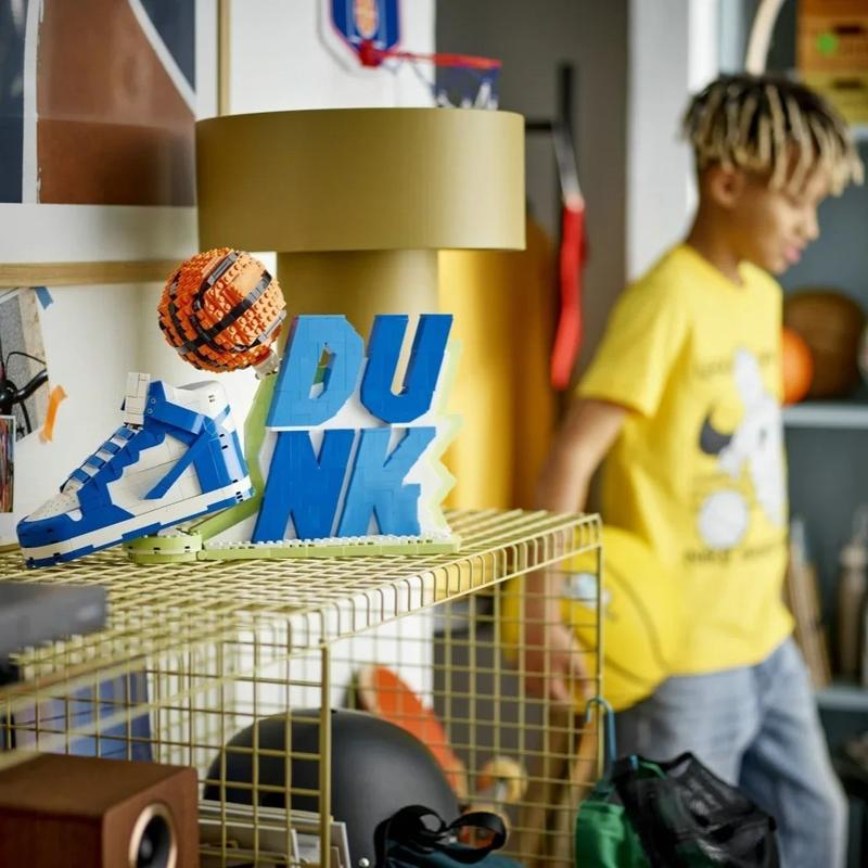 2026 New Sneaker 43008 Model Building Block Sets Compatible With Legoed Particles Suitable For Christmas Gifts Stem Building Blocks