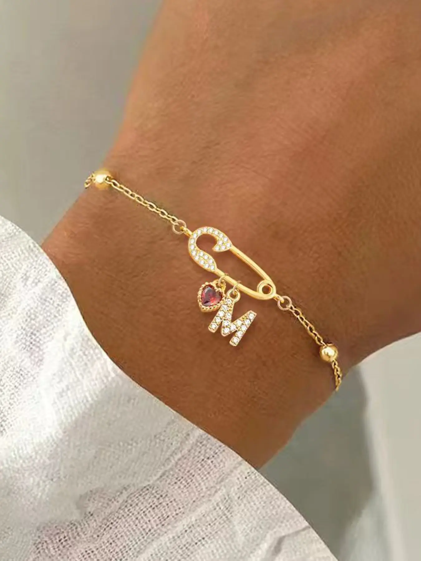 Women's Stainless Steel Bracelet with Pin Heart Crystal Letter Pendant, Chain Link Jewelry, Fashionable Bracelet, Casual Fashion Accessory for All Seasons