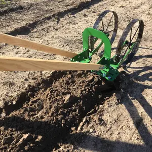 Hoss High Arch Wheel Hoe | Gardening Made Easy