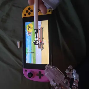 review image 0