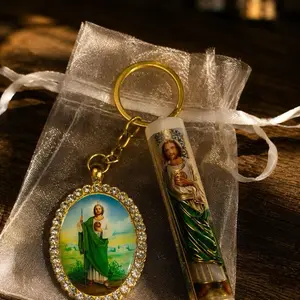 Recuerdos para Bautizo, Communion y Comfirmacion mini 12pcs mini cirios and 12pcs keychains free bags included 24pcs in total