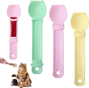 Pet feeder that doesn't get on your hands, cat treat dispensing feeder, cat snack feeding spoon, cat treat tool, pet supplies
