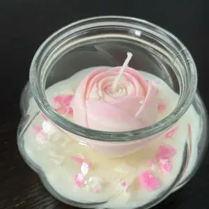 Soy Candle in the Shape of a Flower Placed in a Glass Vase with Vanilla Aroma for Aromatic Decor