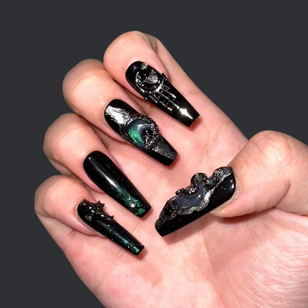 Love Scratch Black Mid Length Coffin Blackness 4D Art Handmade Press-on Nails