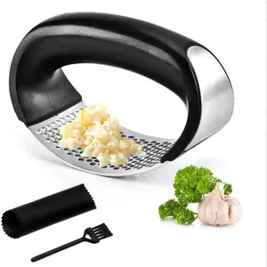 Stainless Steel Garlic Press with Garlic Peeling Drum & Brush, 1 Set Garlic Crusher Masher, Garlic Chopper, Household Kitchen Utensils