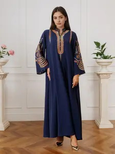 Elegant Muslim Women's Long Robe, Beaded Embroidery Design, Suitable for All Seasons, Stylish and Comfortable Clothing, Modest Muslim Outfits