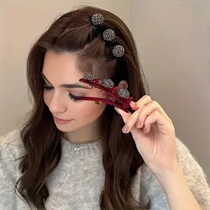 4 Pcs Fashion - Trendy Plastic Hair Clips, Fresh and Aesthetic Daily Hair Accessories with Unique Geometric and Beaded Designs, Ideal for Style - Conscious Shoppers - Trending Now