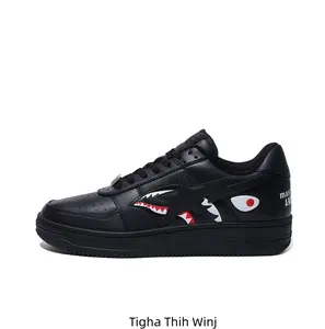 Trendy Full Matte Black Low Top Skate Sneakers Unique Shark Mouth Graphic Decoration Unisex Cushioned Footwear Durable Anti-slip Outsole Street Style Shoes for School Hangouts Night Out Casual OOTD