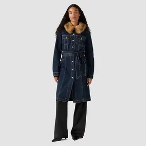 Levi's Women's Mob Wife Trucker Jacket