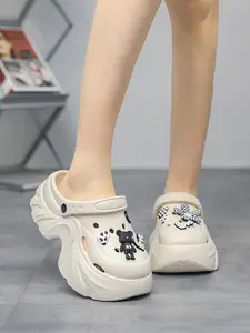 1 Pair Women's Thick-Soled Clogs, Elevated Wave Outsole, Removable Flower Decor, Sweet & Cool Dual-Wear Sandal Slippers