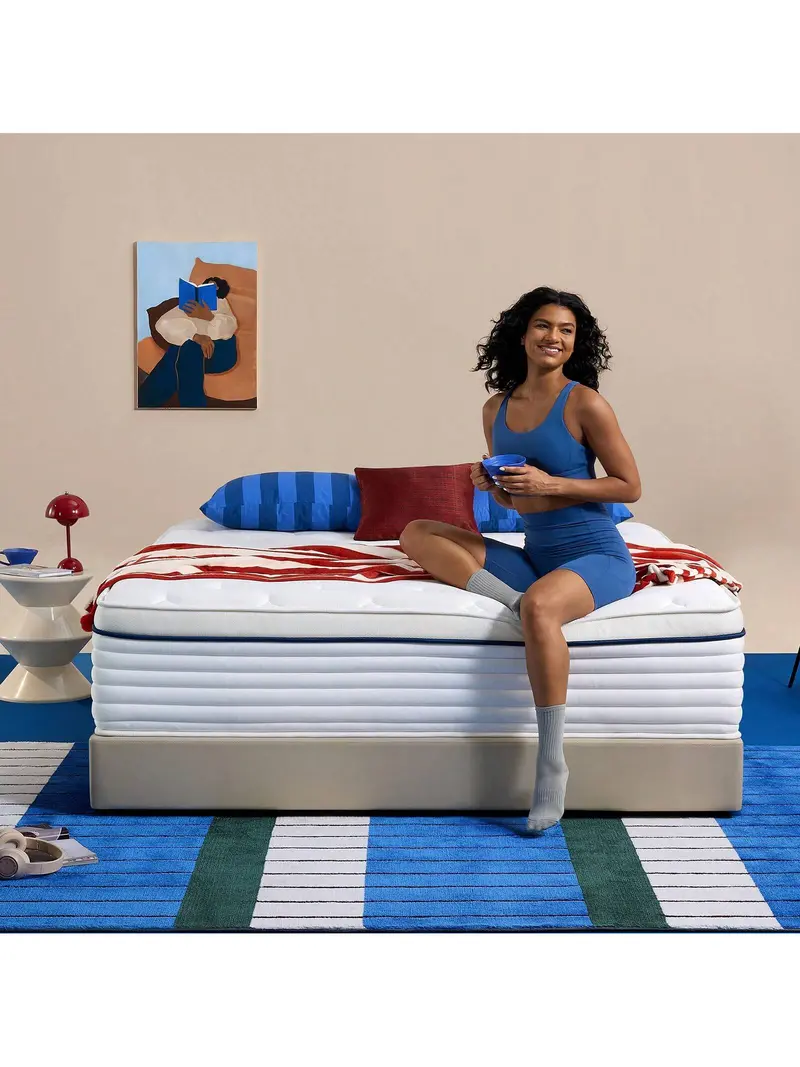 12/14-inch hybrid mattress with zoned support, fiberglass-free, reinforced edge coil memory foam, pressure relief and motion isolation, CertiPUR-US certified, suitable for single/double mattresses, providing an undisturbed, quiet sleep experience.