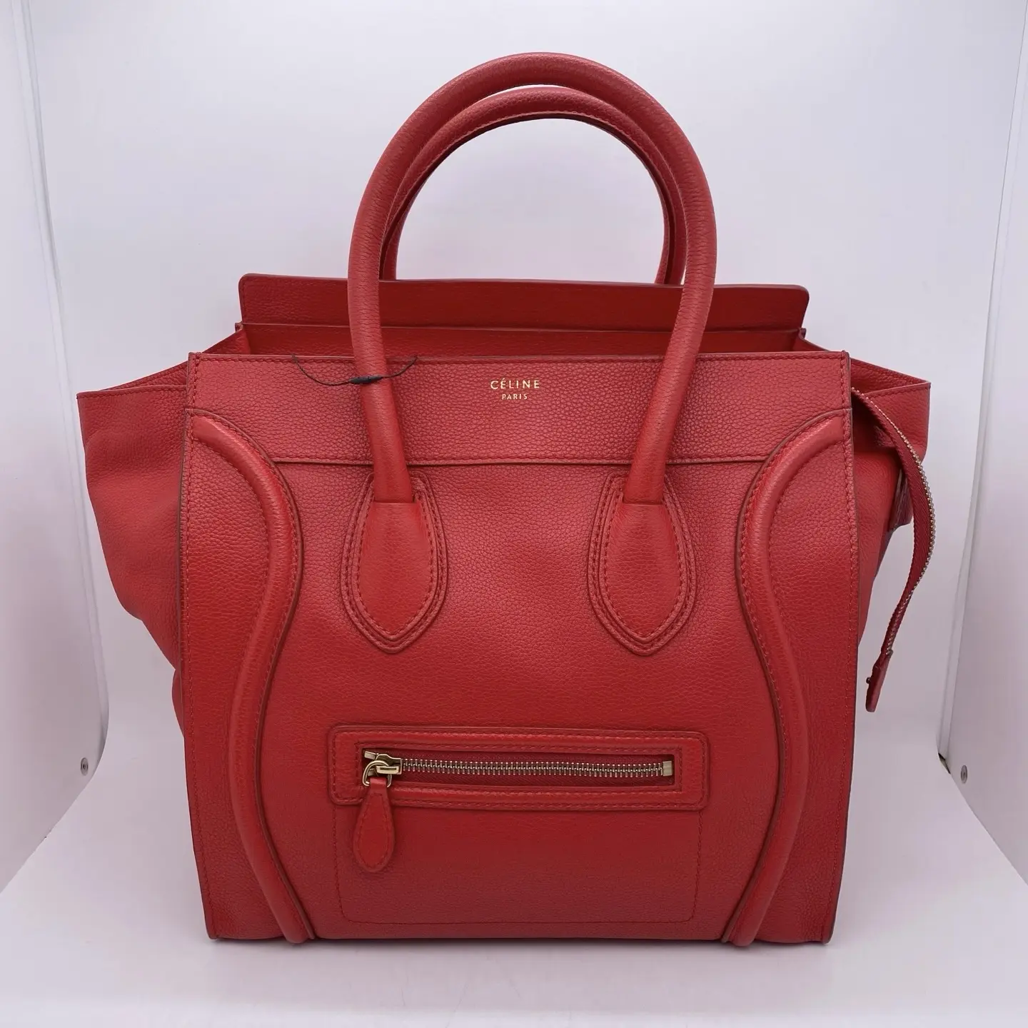 Pre-owned Celine Luggage Micro Tote Bag Red Calfskin, Iconic Smiley Face Design, Very Good Condition (2603548) Pre Loved Top Handle Tote Bags