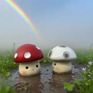 Mini Enchanted Mushroom Garden Model, Resin Succulent Planter Decoration, Cottage Style Mushroom Figurine for DIY Gardening Decor, Garden Accessories