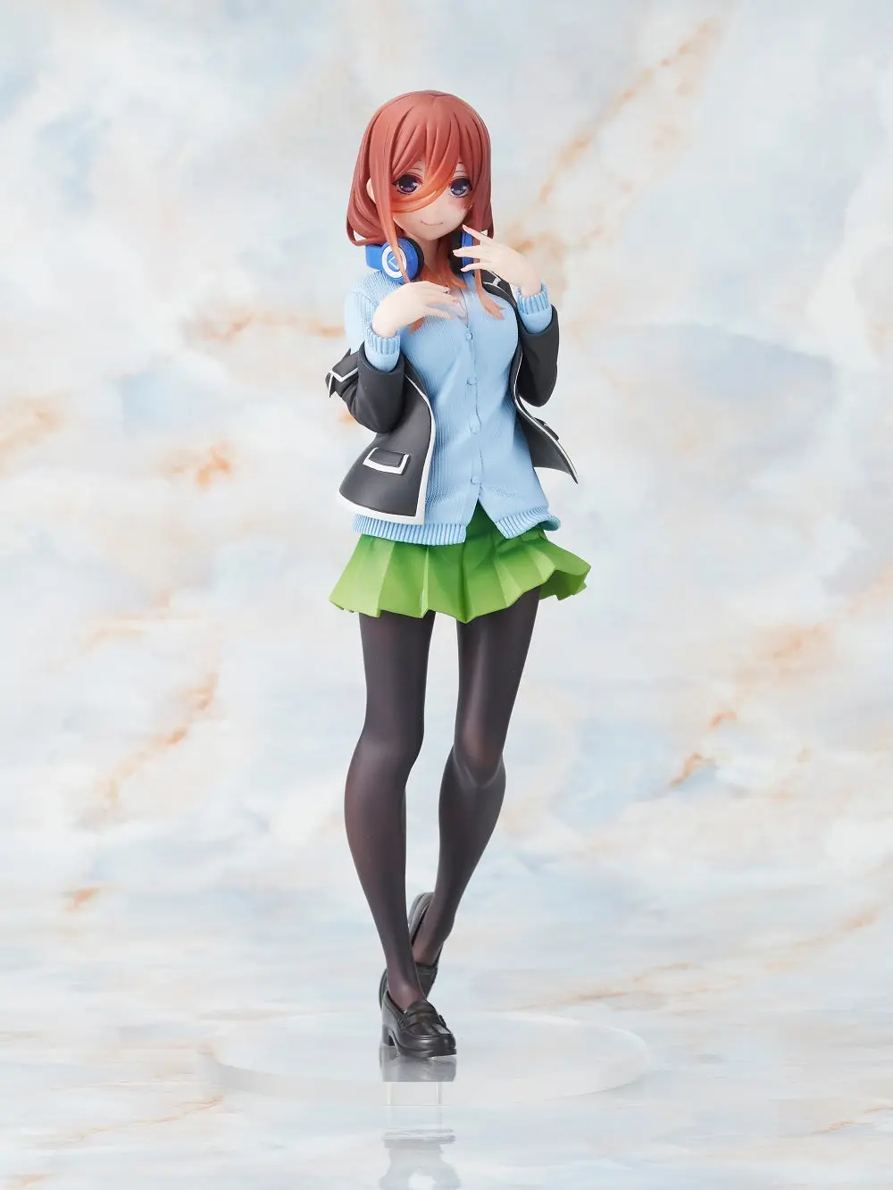 Taito - Coreful Figure Nakano Miku ~Uniform ver~ - The Quintessential Quintuplets Prize Figure