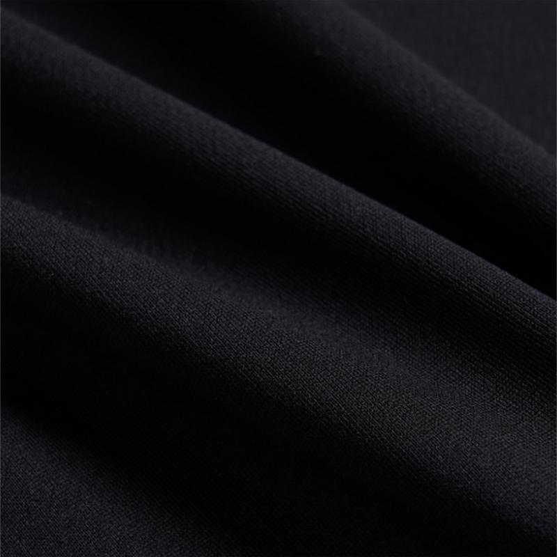 Roblox Black T shirt: Structured Cut, Breathable Mesh Panels & Fade-Resistant Dye