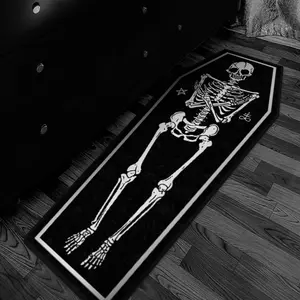 Gothic Skull Coffin Carpet Rug, Halloween Home Decor Mat, Reflective Fabric, Durable Short Pile, Easy to Clean, Unique Design, Suitable for Living Room Bedroom