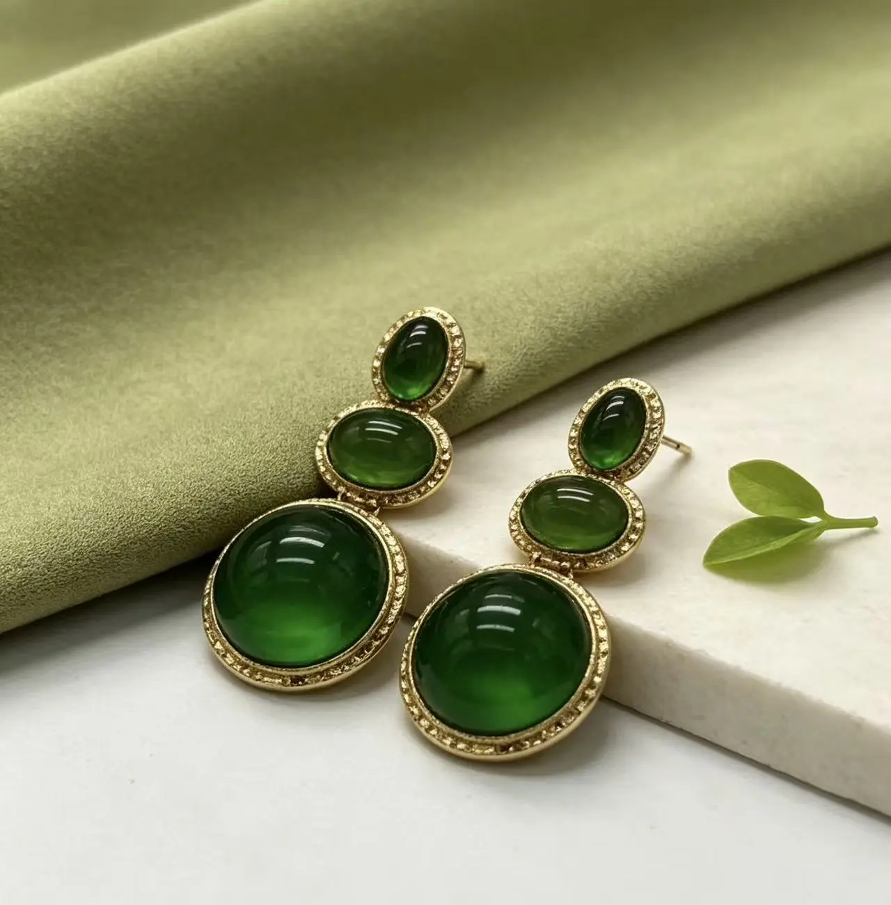 Vintage Green Gemstone Drop Dangle Earrings for Women, Elegant Crystal Statement Jewelry